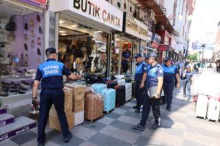 Zabıta Müdürlüğü Ekiplerinden Kaldırım ve Yol İşgali Denetimi