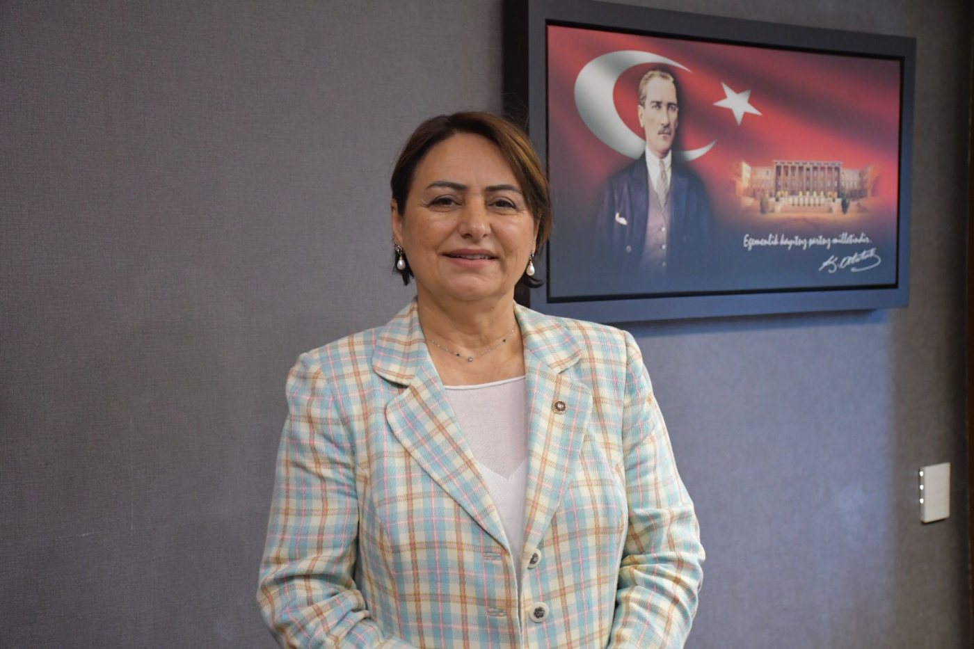 “Ulu çınar CHP; 103 yaşında”