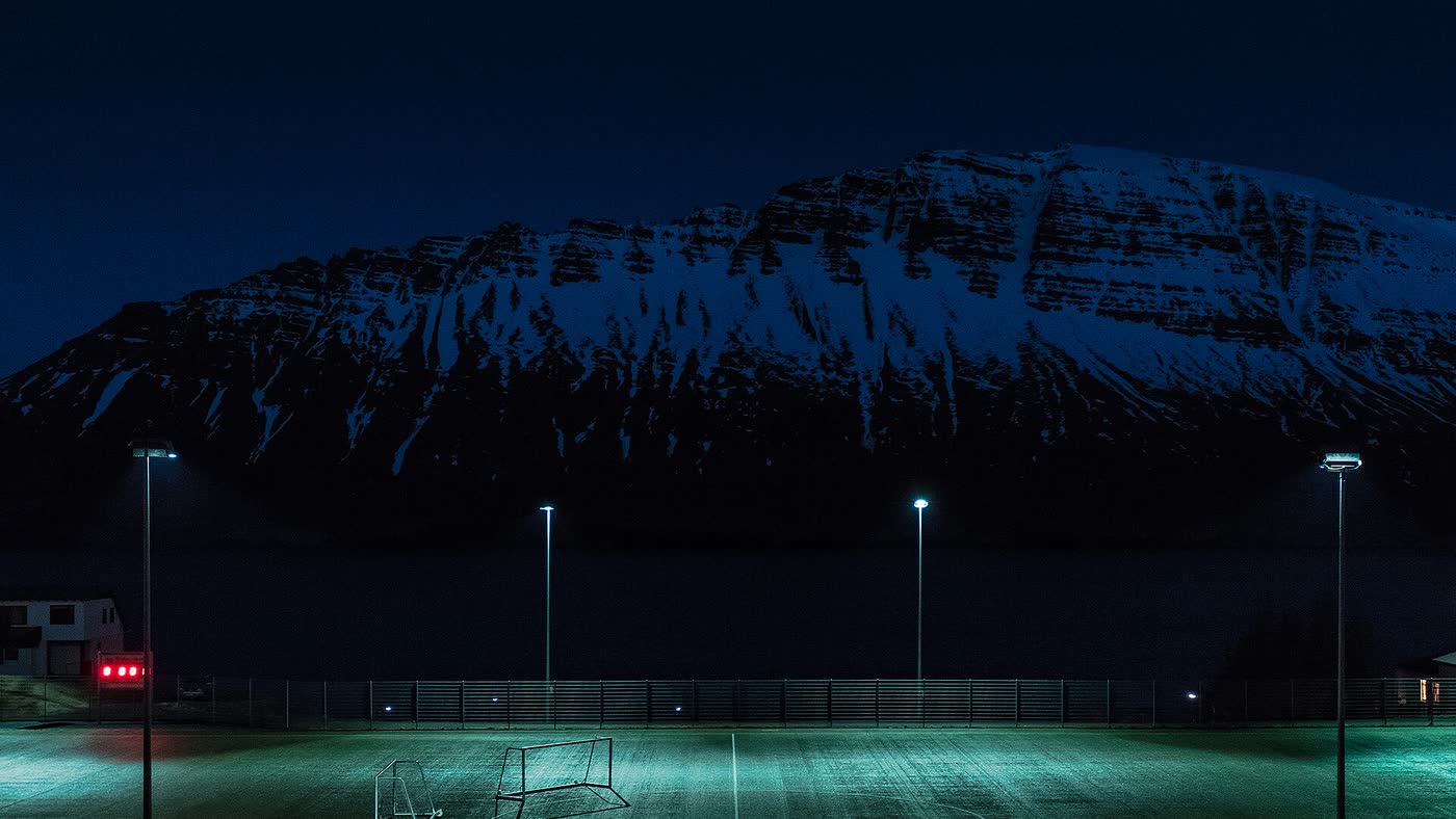 Sahada futbol antrenmanı