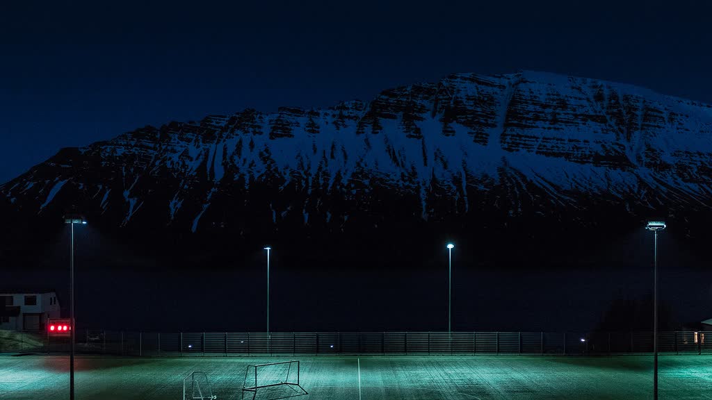 Sahada futbol antrenmanı