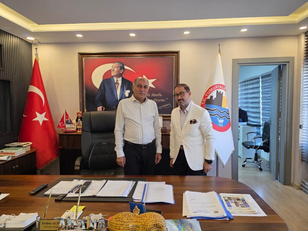 Kurumlaşma Yolunda Güçleniyorlar