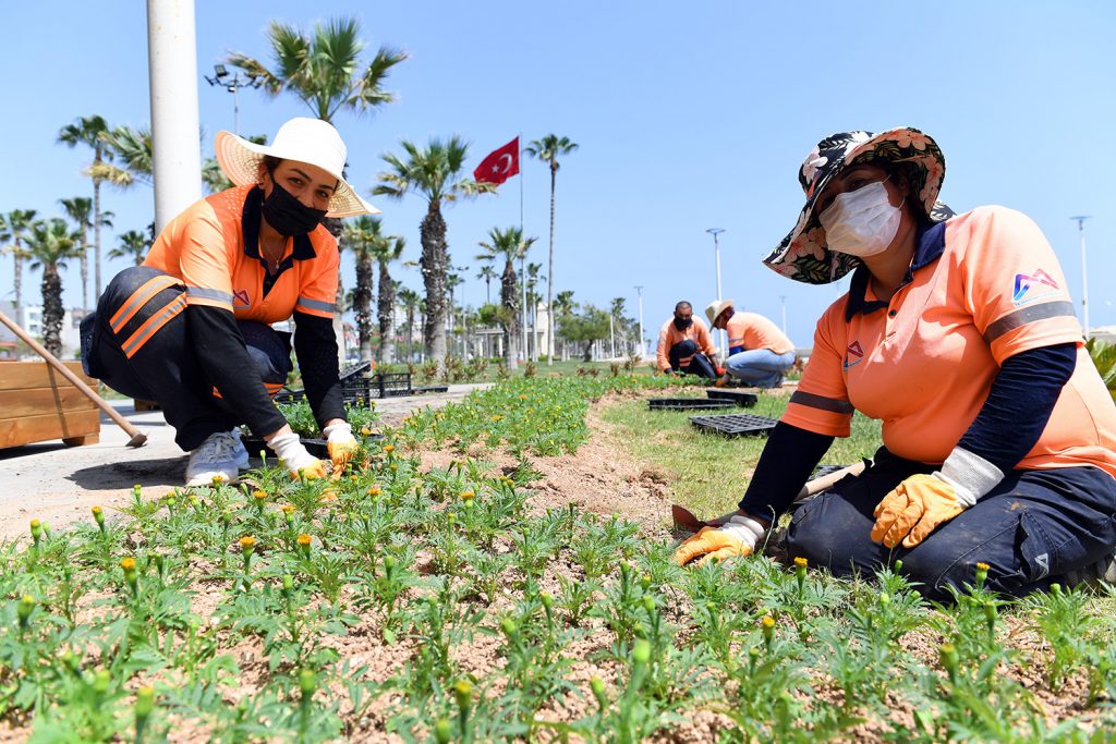 Büyükşehir Tam Kapanmada  Tam Görev Başında