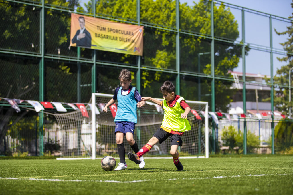 Büyükşehir’den Çocuklara Ücretsiz Spor Kursları