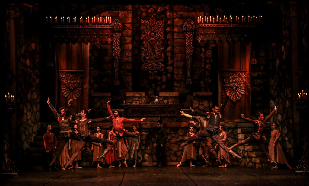 “Hamlet” Mersin Devlet Opera ve Balesi Sahnesi’nde