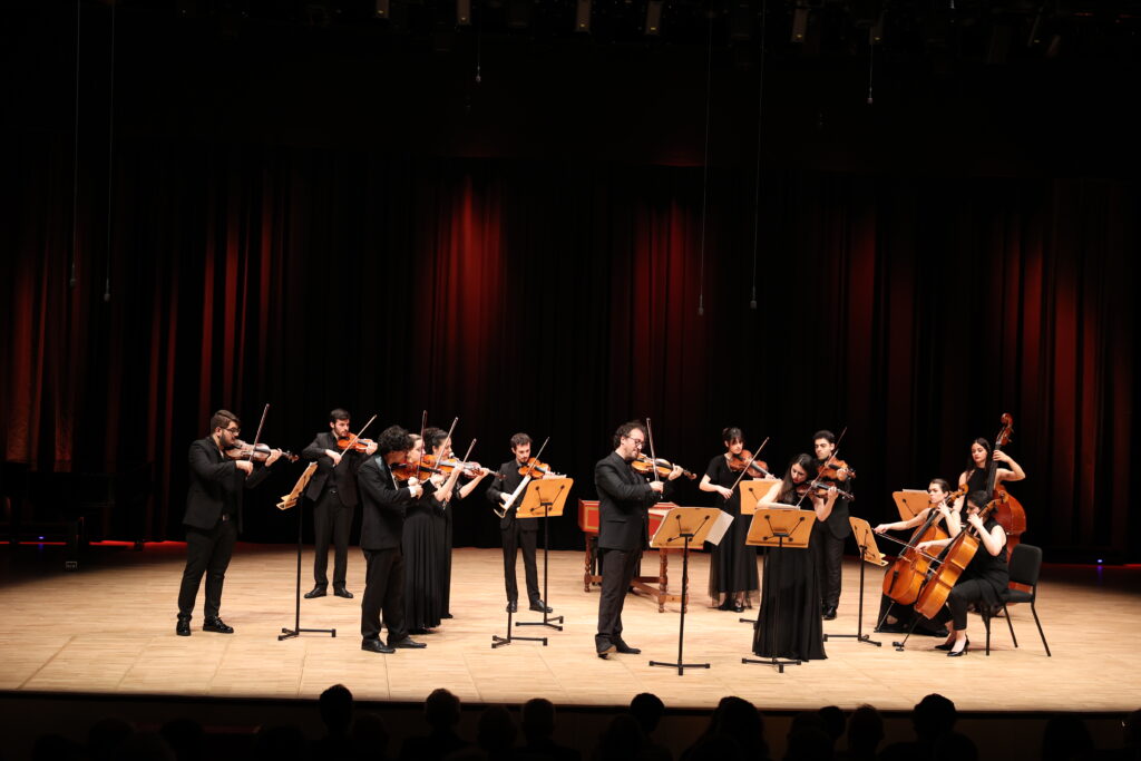 Türk Eğitim Vakfı 57. Yılını TEV Türkiye Virtüözleri Oda Orkestrası Konseri ile Kutladı 