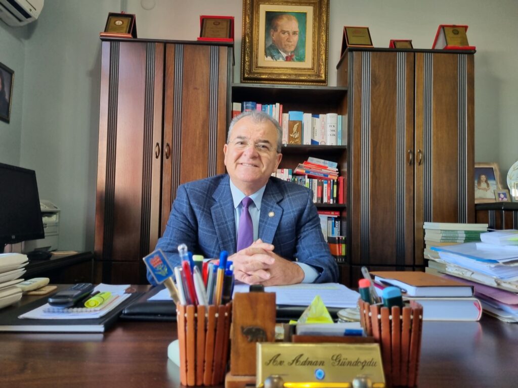 Yaşasın Tam Bağımsız Türkiye