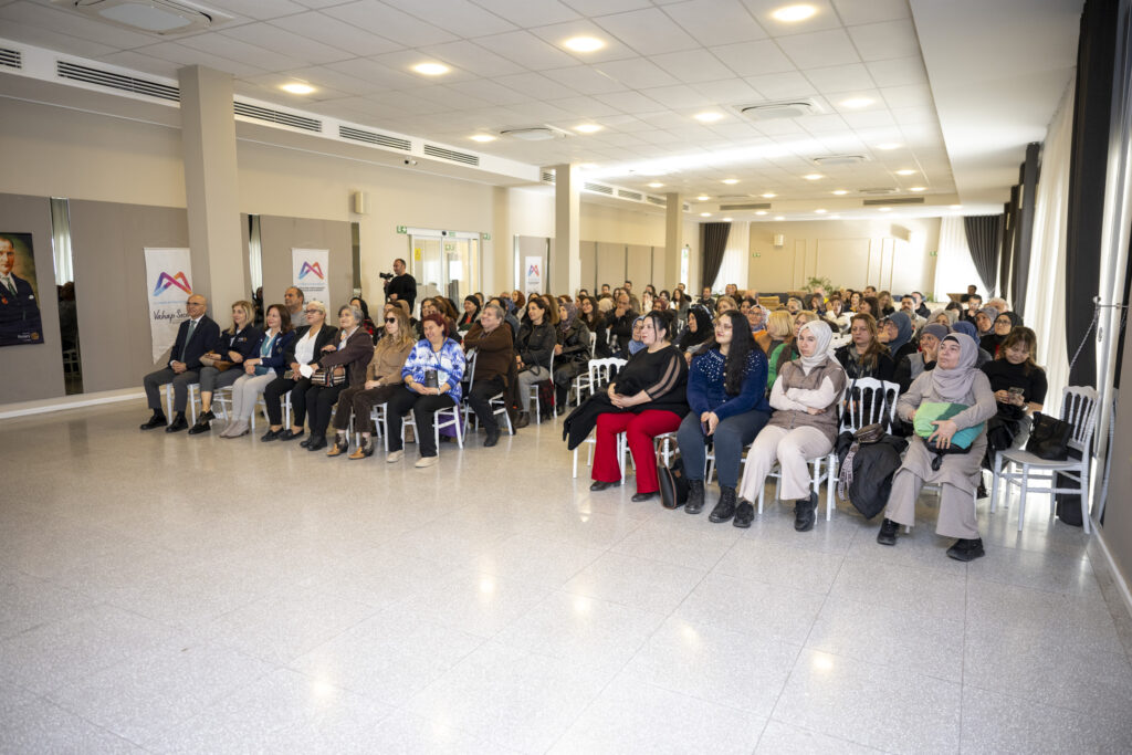 Özel Gereksinimli Bireylere Mahrumiyet Eğitimi